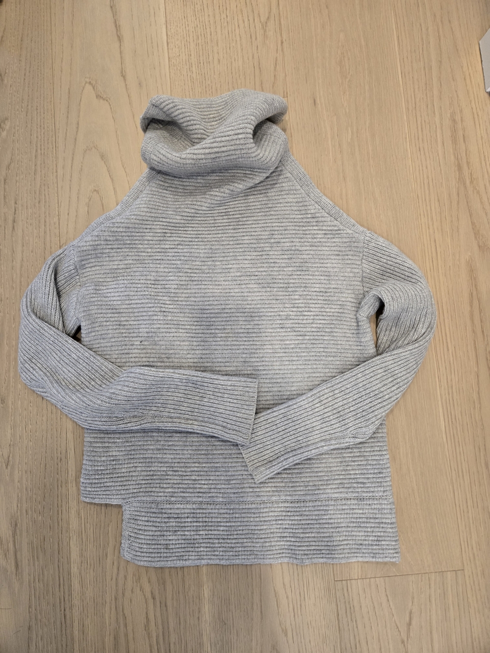 Aritzia Light Gray Ribbed Turtleneck Sweater
